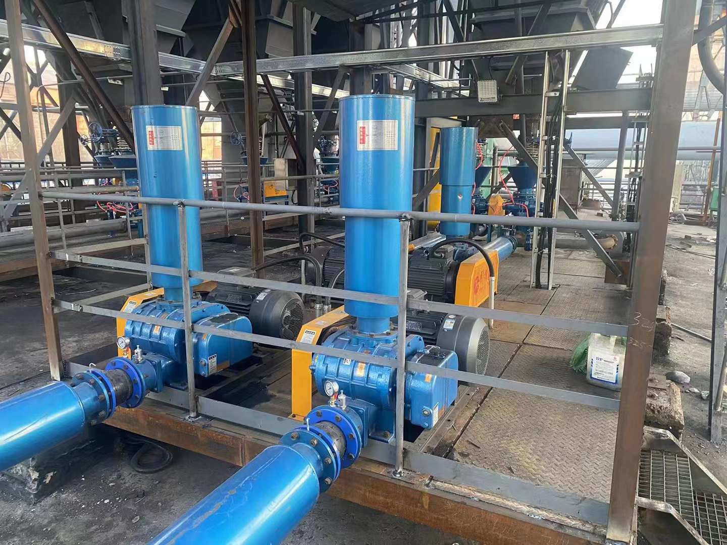 Shandong Yinchi Yazindua Mfumo wa Mashine ya Kimapinduzi ya Kulisha Kiotomatiki ya Kulisha Nyumatiki kwa Utunzaji Bora wa Nyenzo.